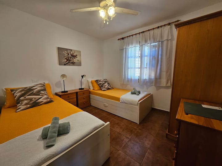 Dhomë gjumi 2