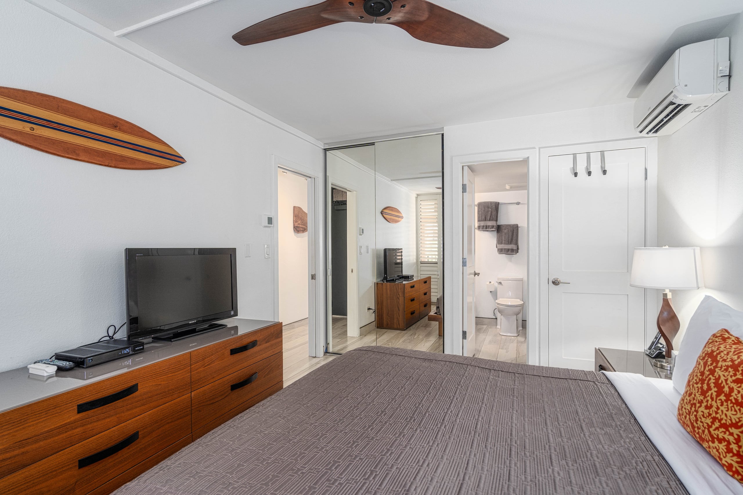 Condo in Kihei · ★4.93 · 1 bedroom · 1 bed · 2 private baths - Image 3