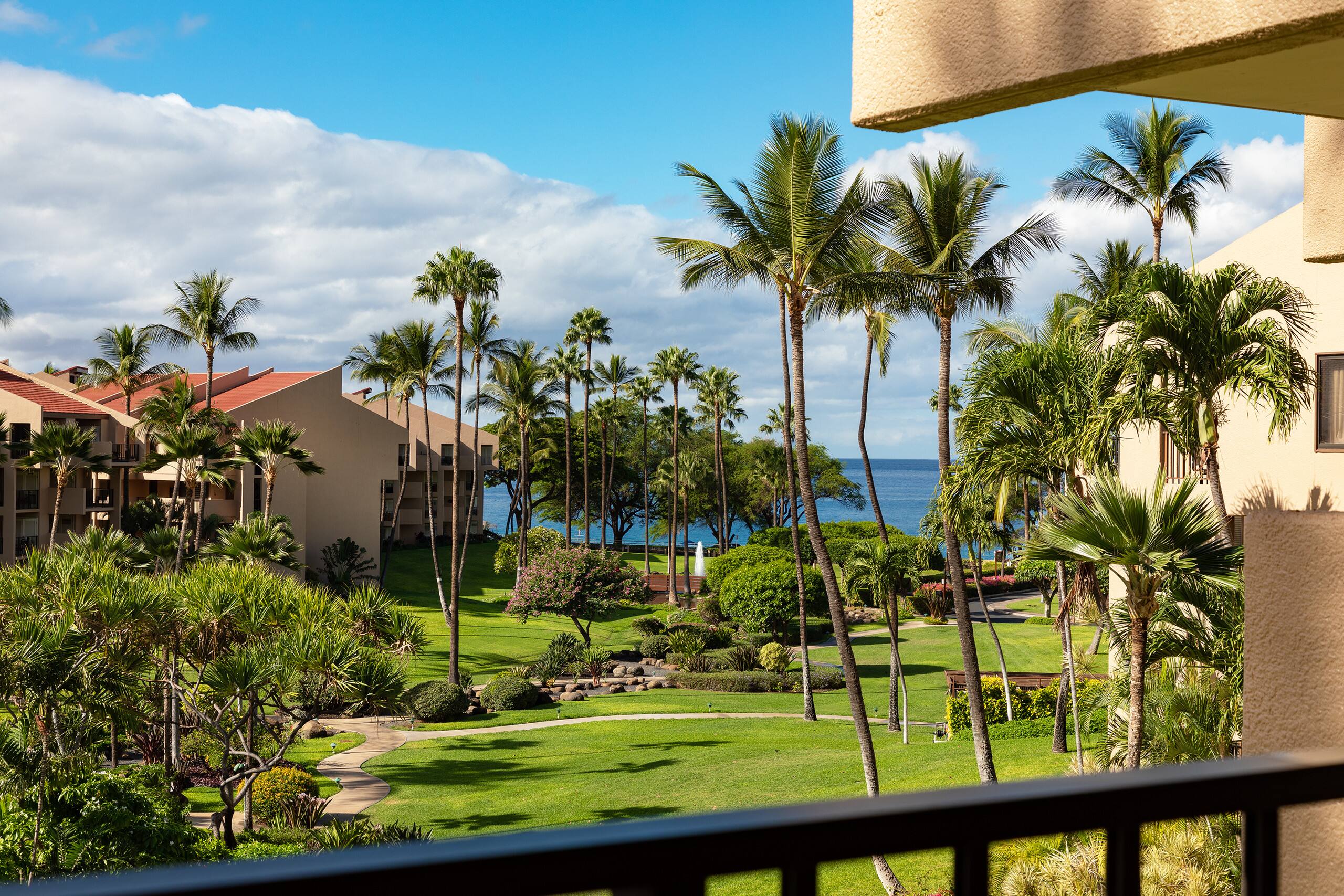 Condo in Kihei · ★4.87 · 1 bedroom · 1 bed · 2 private baths - Image 3