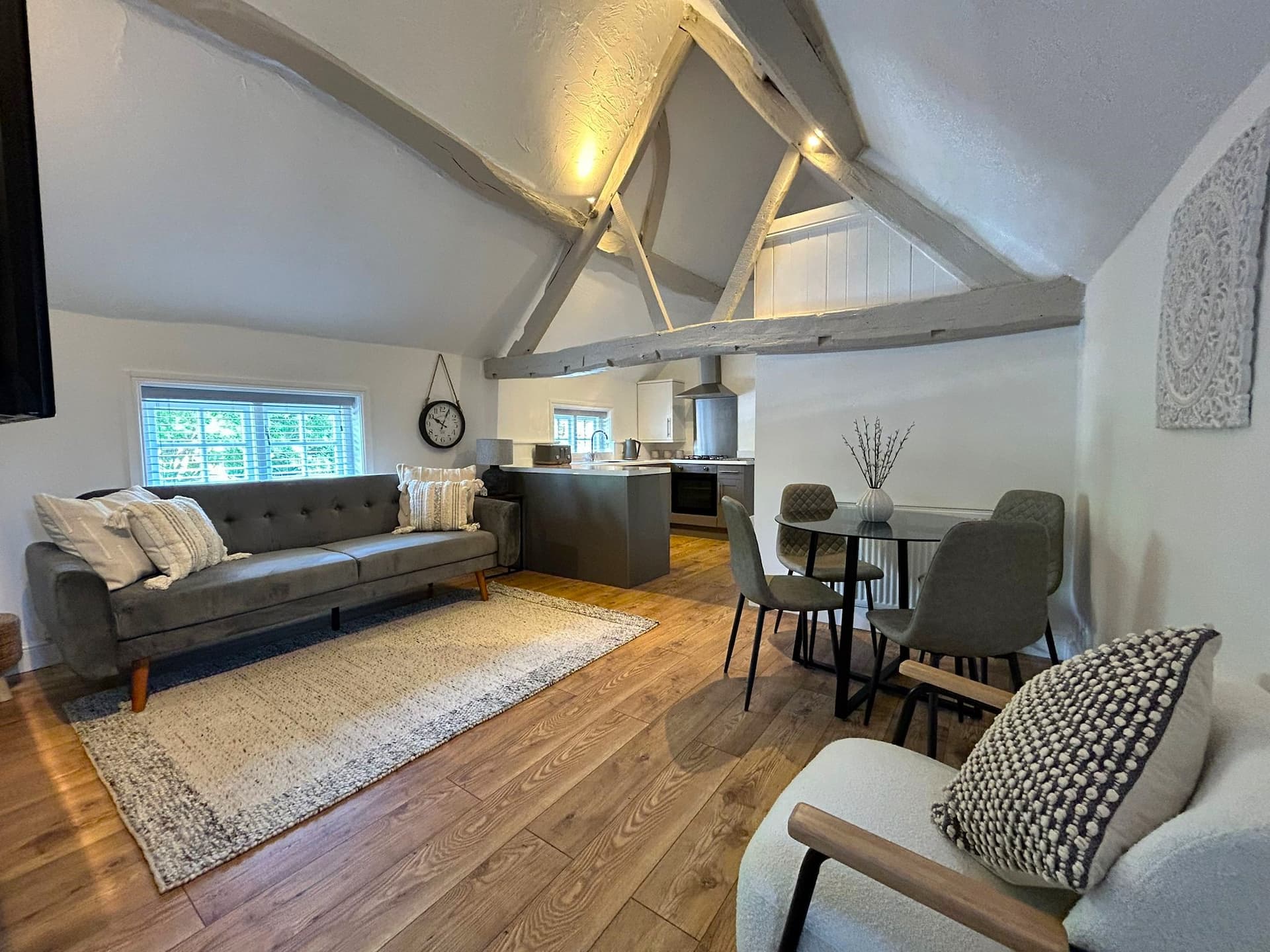 Stylish One Bedroom Apartment