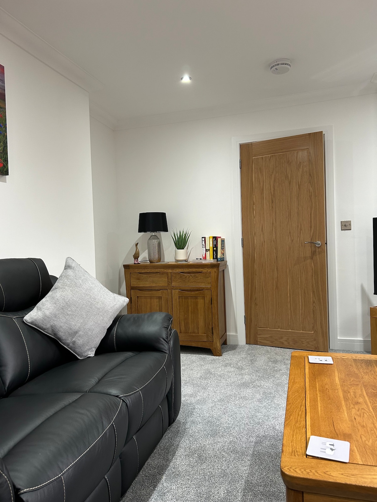 Fully Refurbished Quiet Location