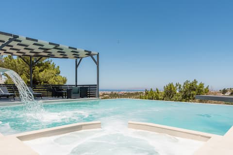 A Tranquil Gem with Quick Access to Heraklion Town
