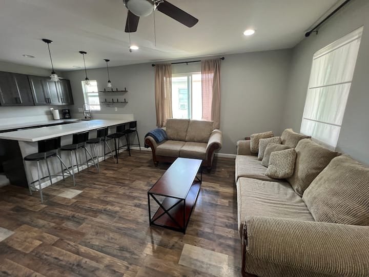 Comfy Clean Home Central Area La Mesa Close To All - La Mesa, CA