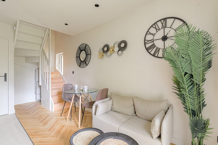 Joli Duplex Avec Jardin, 2 Personnes, ÉCully - Saint-Didier-au-Mont-d'Or