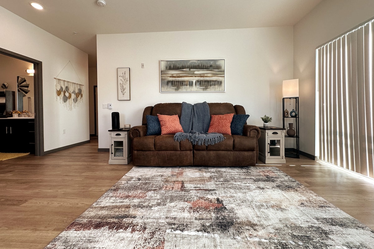 All high end quality furnishings for your commofort and enjoyment.