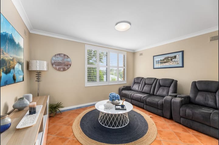 Poolside Garden Room - Sutherland Shire