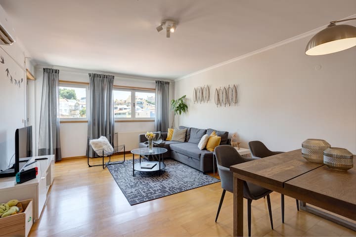 Real Liberdade @ Chic Condo/ Parking/ AC/ Lift