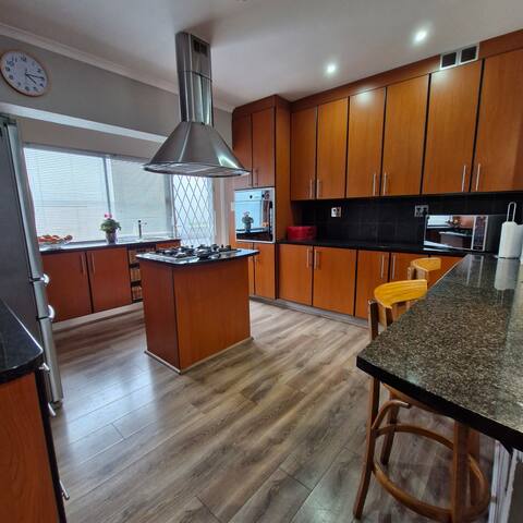 Lovely spacious holiday home gallery image 5