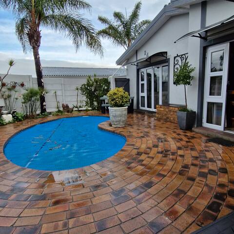 Lovely spacious holiday home gallery image 3