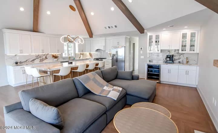 Beach House On The Bay In Ortley Beach - Lavallette, NJ
