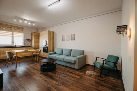 Popular Airbnb listing: Arad City Escape AFI Mall in Arad