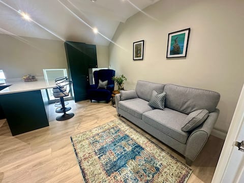 Top Airbnb: Dream Catcher apartment, Downpatrick in Downpatrick