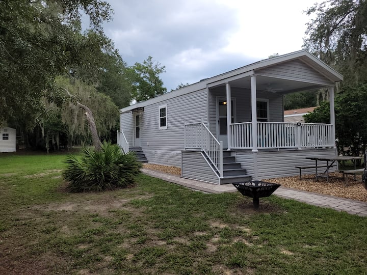 Tranquil Retreat - Crystal River, FL