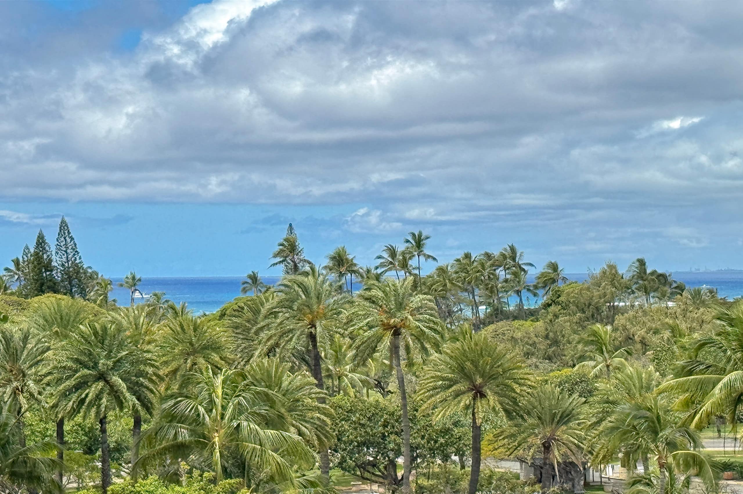 Condo in Honolulu · ★4.75 · 2 bedrooms · 4 beds · 1 private bath - Image 22