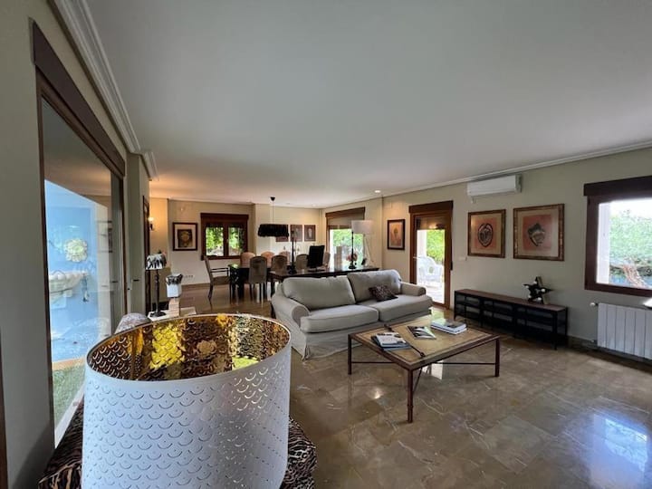 Villa Ca Toni - Elche