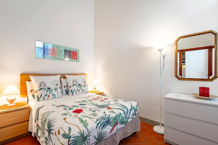 Guesthost - Rifredi & Piazza Dalmazia Apartment - Monte Morello