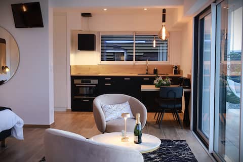 Successful Airbnb property: Nordic bath - swimming pool in Moselle
