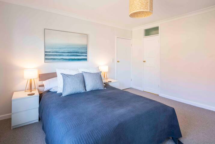 Luxury beachside escape gallery image 4