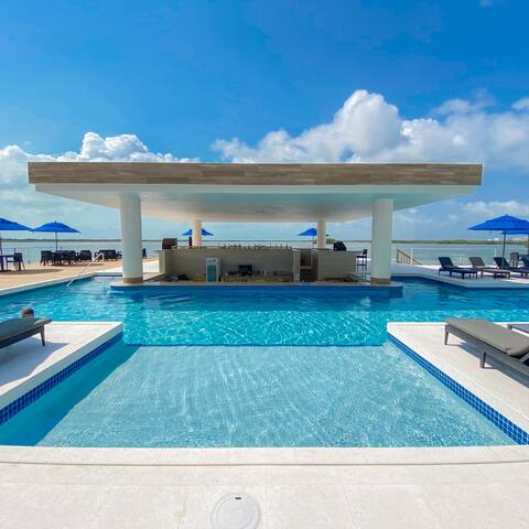 *NEW* 3BR Condo – Sunset Caribe gallery image 5