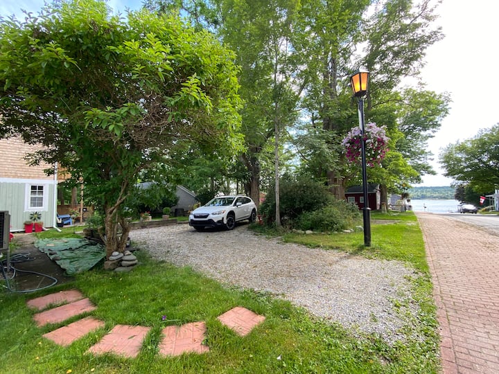 The Shakespeare Cabin Retreat - Privacy By The Sea - ノバスコシア州