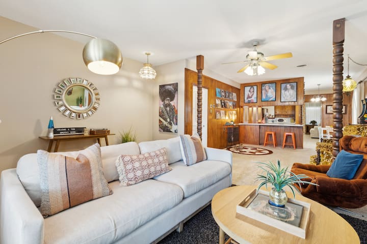 The Groovy Casa gallery image 4