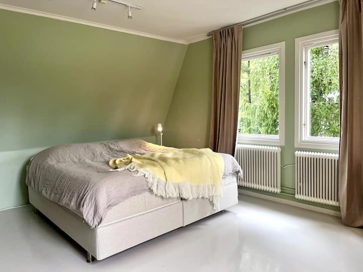 Двойно легло 180x200. 