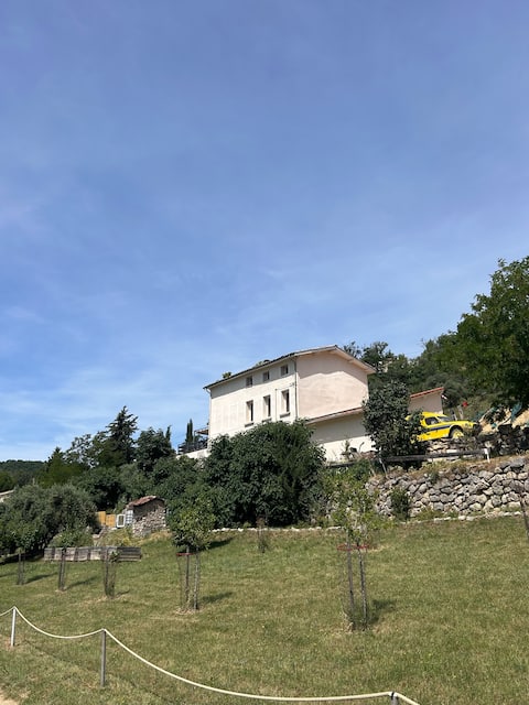 quiet house near shops