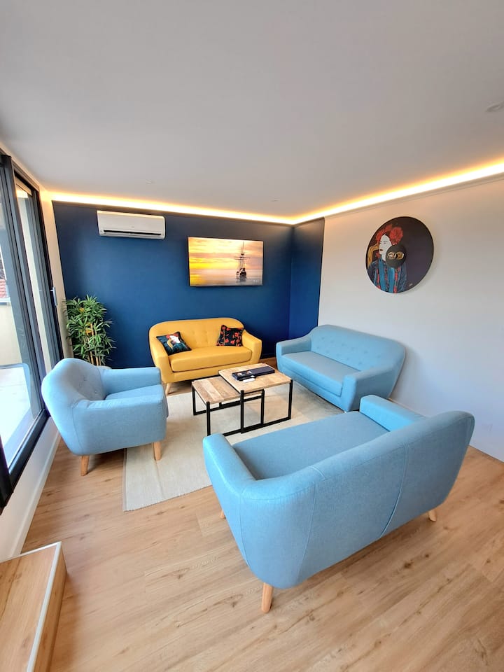 Duplex 9 Pax - Climatisé Terrasse & Vue - Lyon