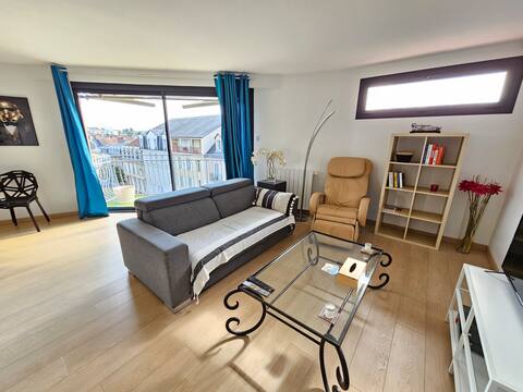 Le Bigorre – 2 Bedrooms – Near Train Station