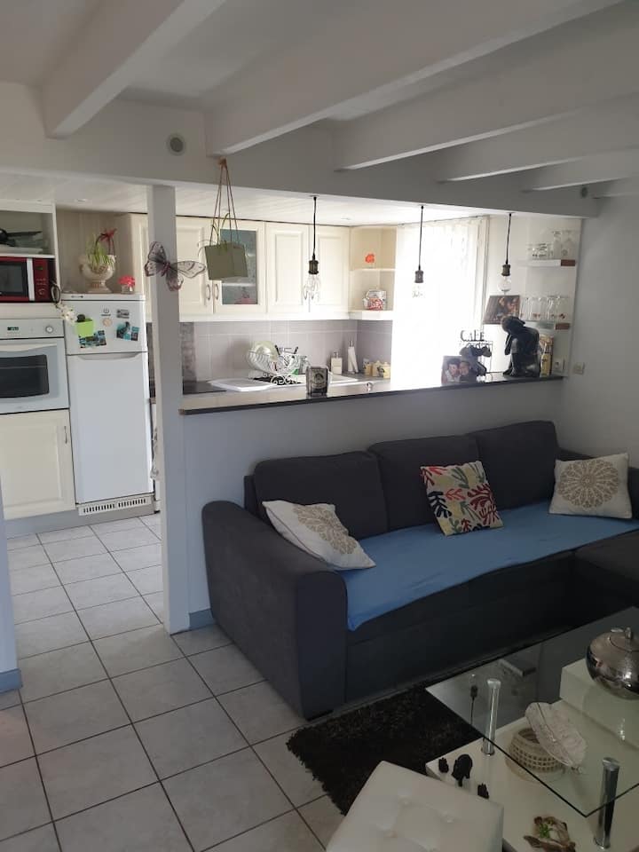 Loue Charmante Petite Maison - Mèze