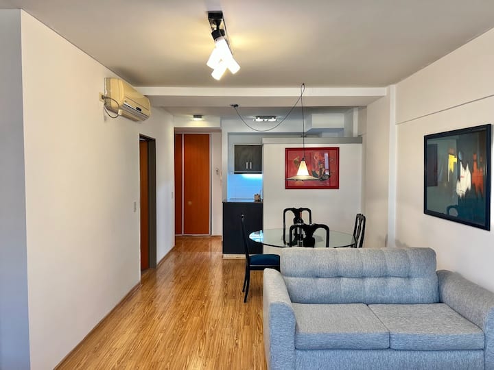 Студия в San Telmo с видом на Av. Paseo Colón