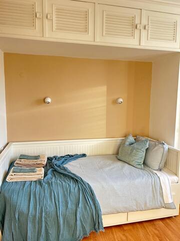 2U Sol Rainha Beach House Cascais gallery image 4