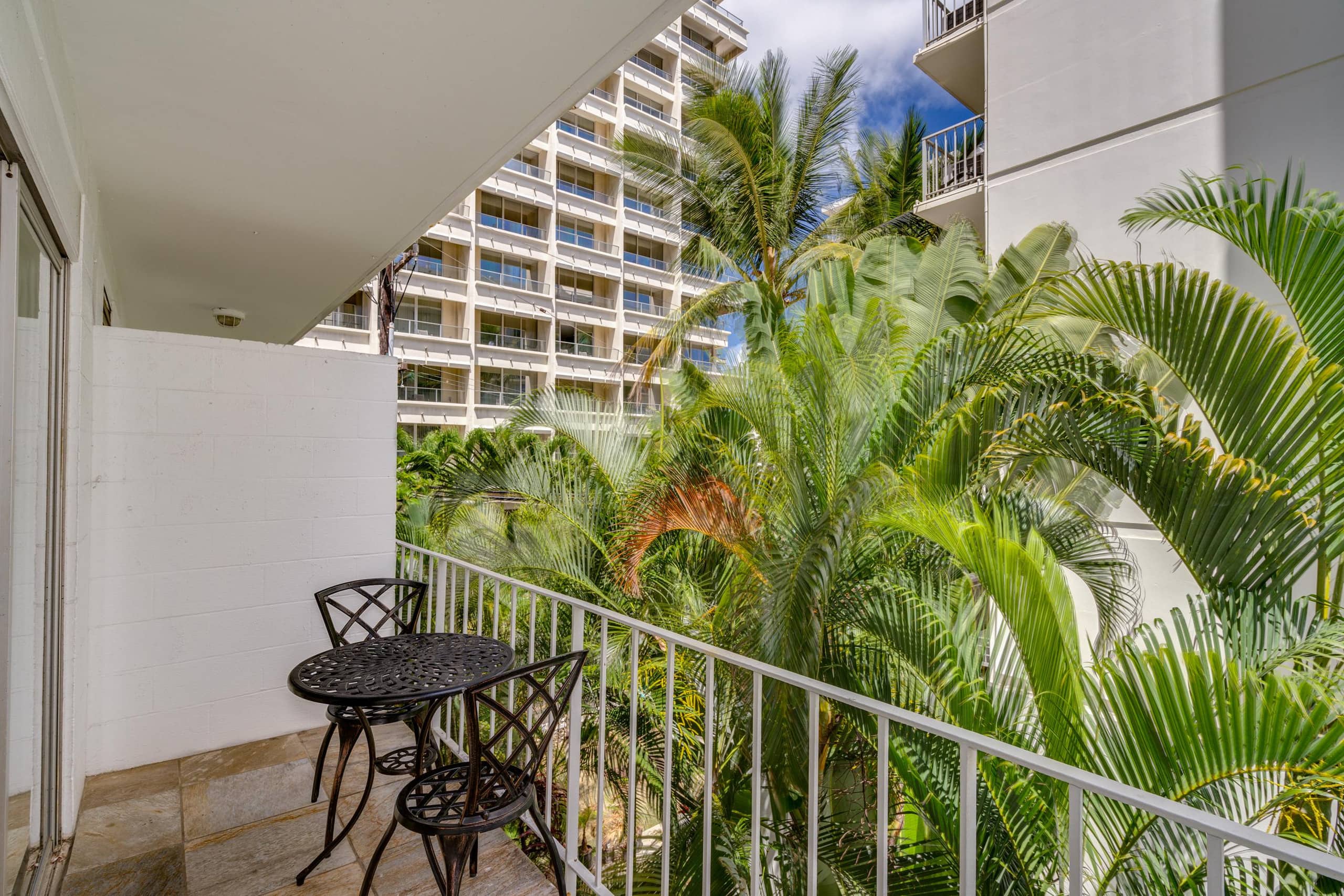 Cabana 302 - 2 Blocks from the beach - Photo 25