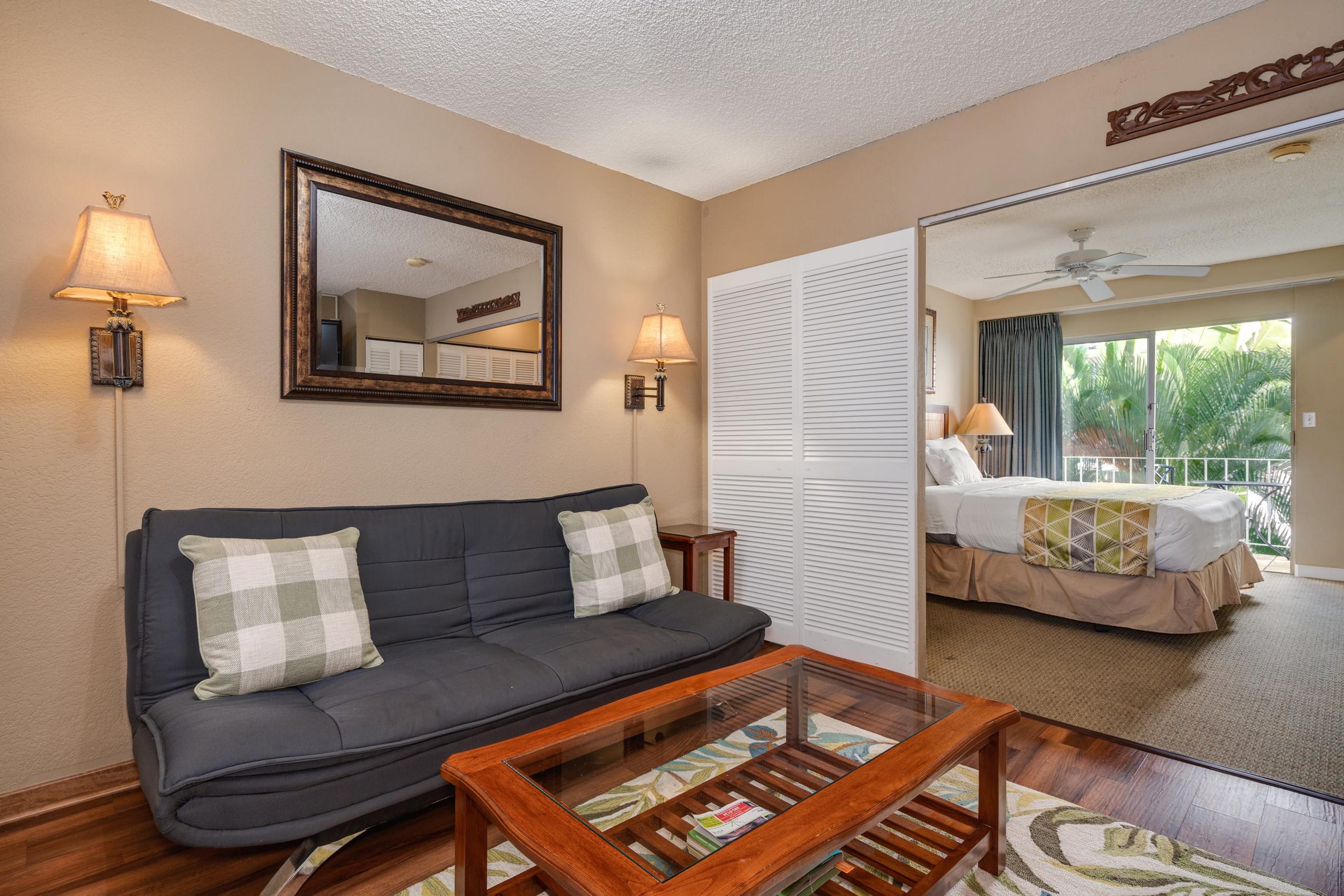 Cabana 302 - 2 Blocks from the beach - Photo 7