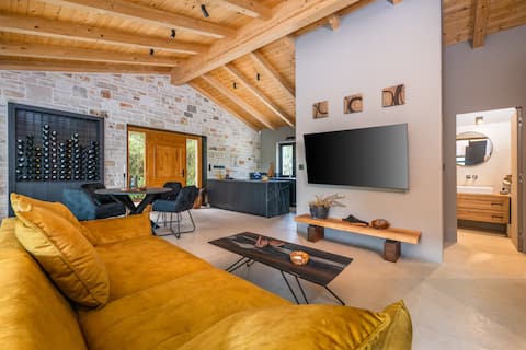 Successful Airbnb property: Casa Lavere' - An oasis of nature and authenticity in Gajana