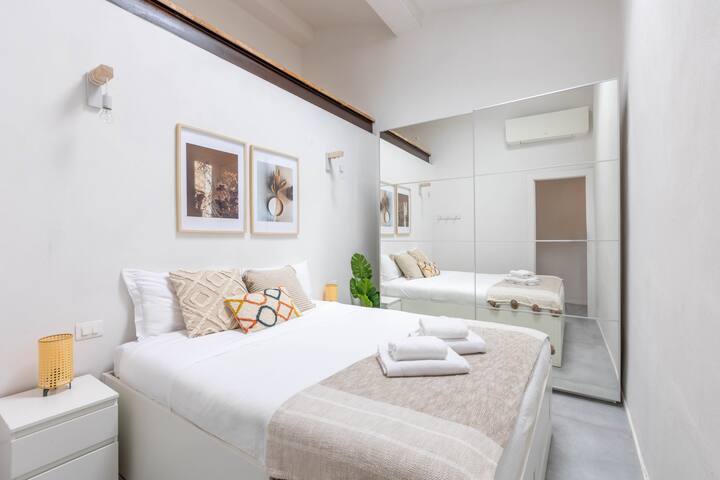 Specious & Renovated + Balcony – Great For Family gallery image 5