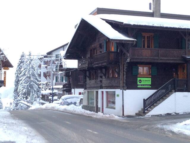 Chalet la Griotte gallery image 3