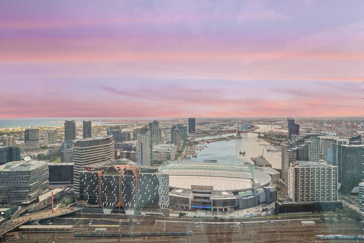 Irresistible Sunlit With Harbour &Bay Views 3B2B1C