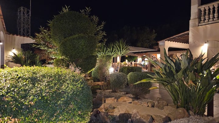 Villa De Charme Avec Piscine - Calcatoggio