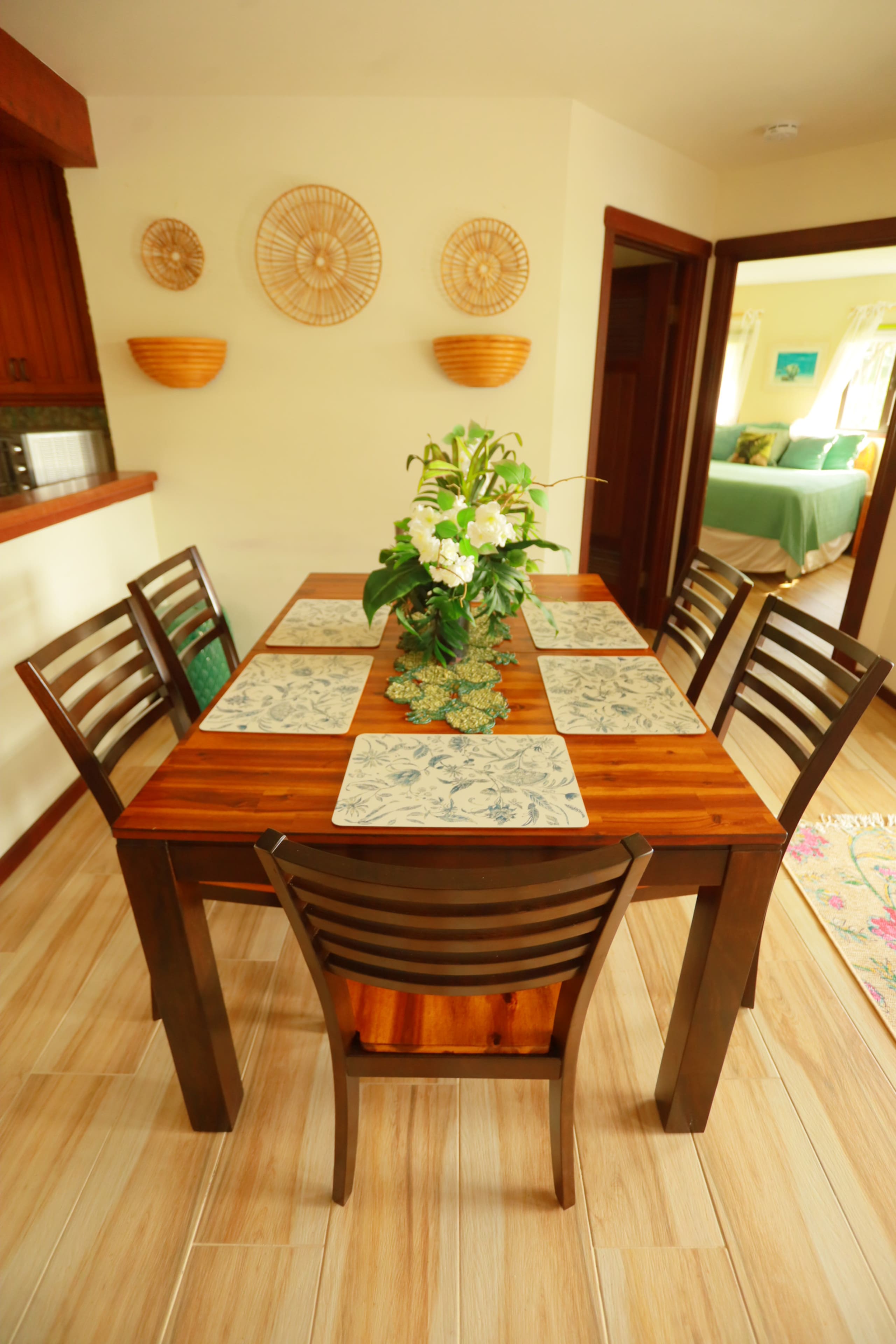 Oceanview Kehena Black Sand Beach House - spa/pool - Photo 16
