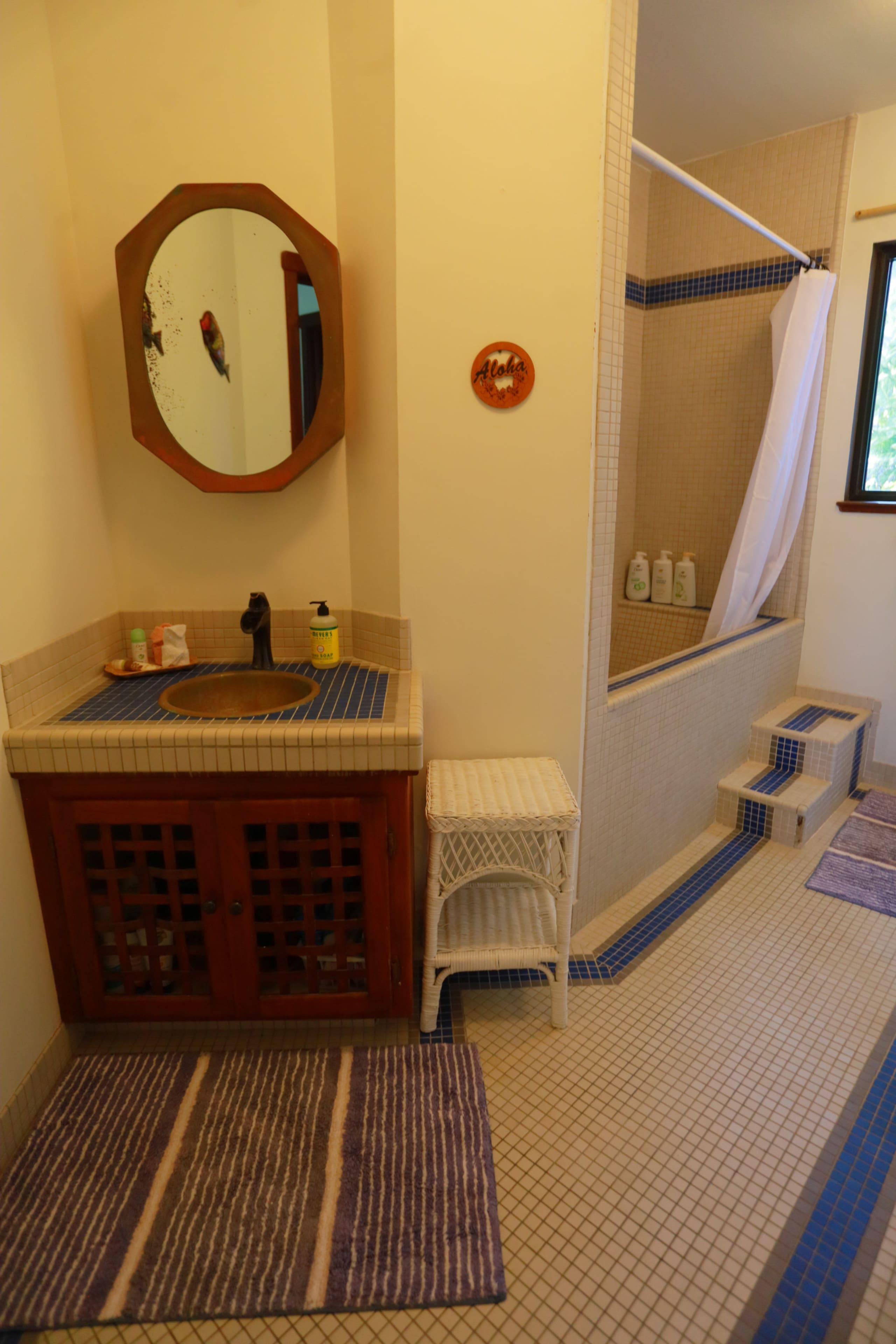Oceanview Kehena Black Sand Beach House - spa/pool - Photo 25