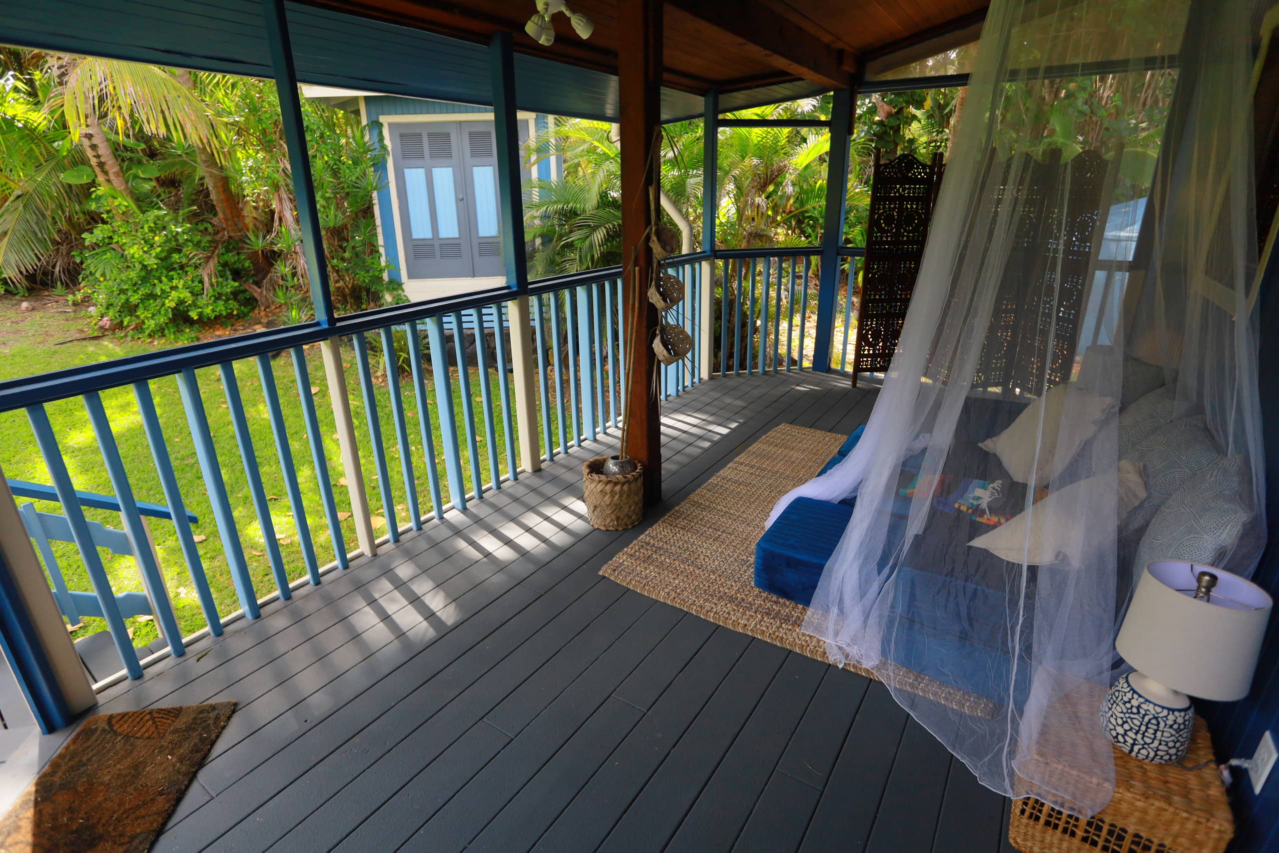 Oceanview Kehena Black Sand Beach House - spa/pool - Photo 9