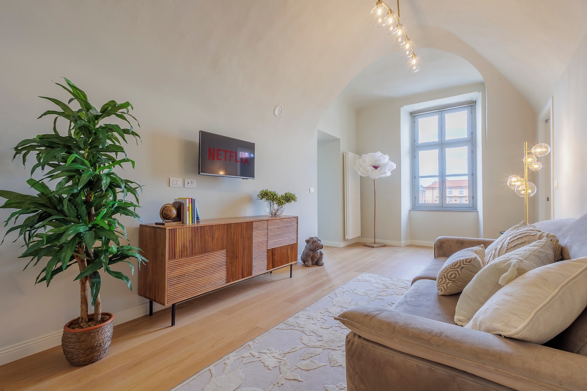Top Airbnb: Casa Mina - New apartment in the historic center à Cuneo