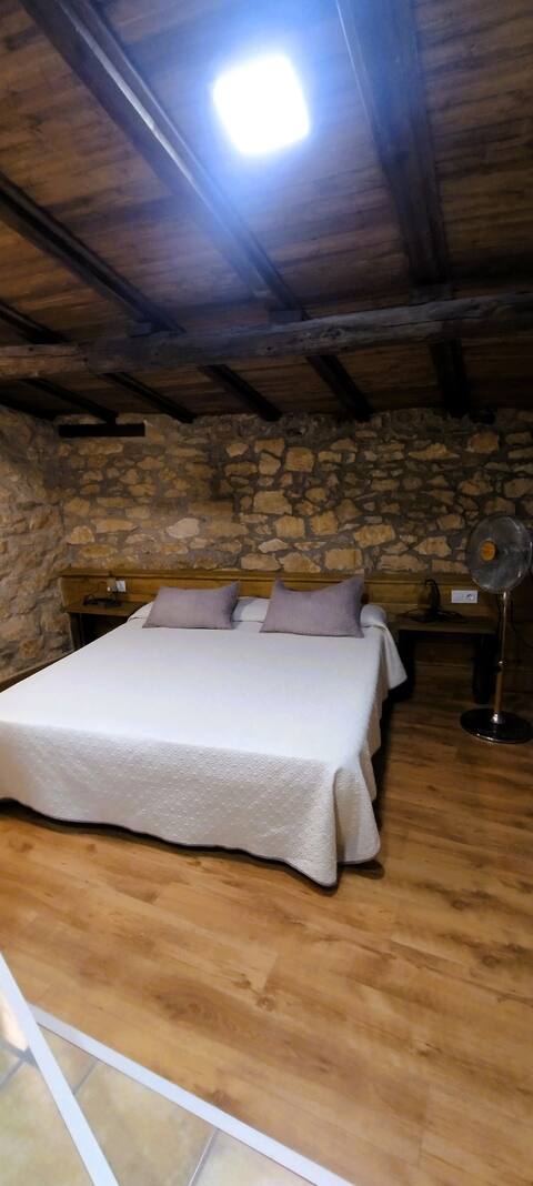 Àger, double room