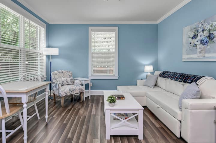 Capes Cottage | 1br | Walk To The Stadium - Columbia, SC