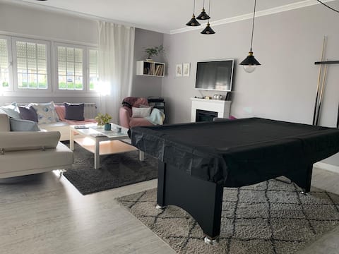 Top Airbnb: Cozy apartment with a terrace en Poio