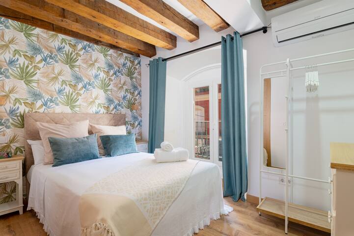 Luminoso apartamento en Sol gallery image 5