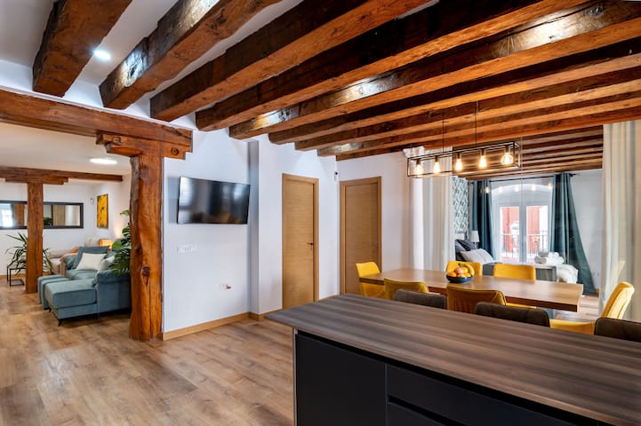 Luminoso apartamento en Sol gallery image 2