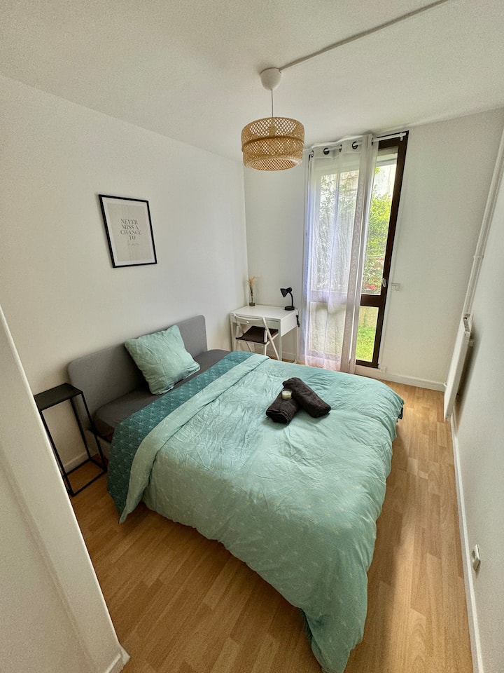 Spálňa 2 s manželskou posteľou