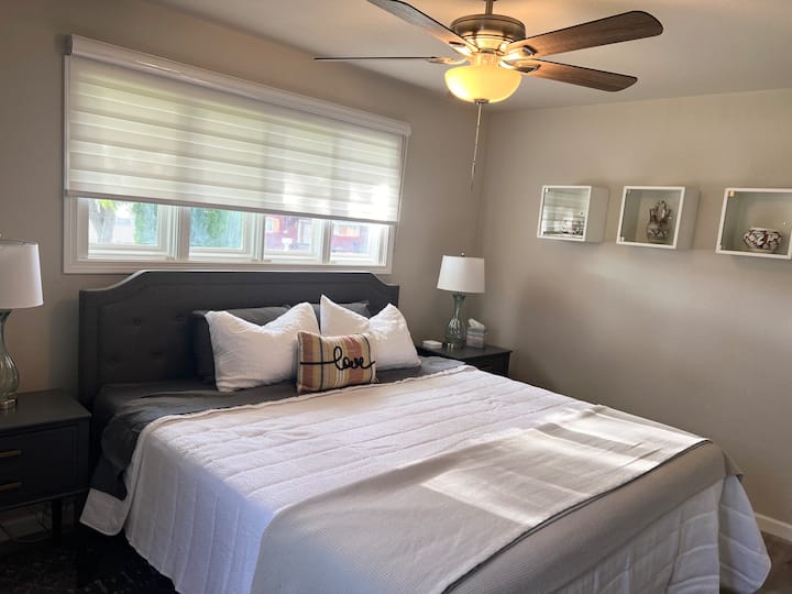 Spálňa č.1 - veľká manželská posteľ